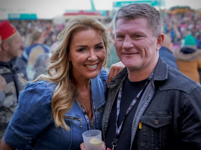 0_Claire-Sweeney-and-Ricky-Hatton-at-Lythan-Festival_result (2)
